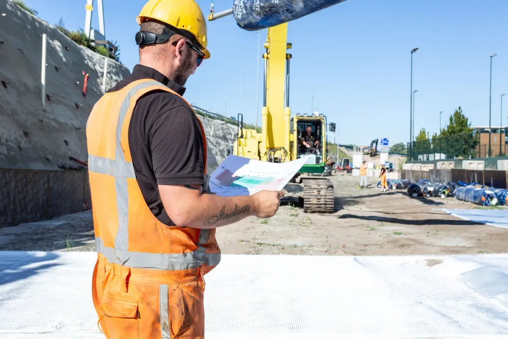 004+Amsterdam-A10-KNM-20250819-60-1920w